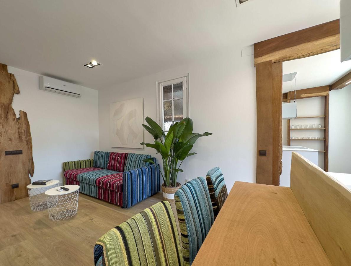Stay U-Nique Apartment Padilla Barcellona Esterno foto